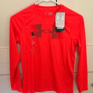 Boys’ New with tags under Armour shirt